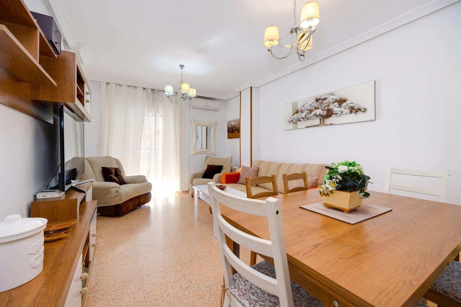 3 soveværelse Lejlighed til salg i Torrevieja med garage - € 195.000 (Ref: 9251725)