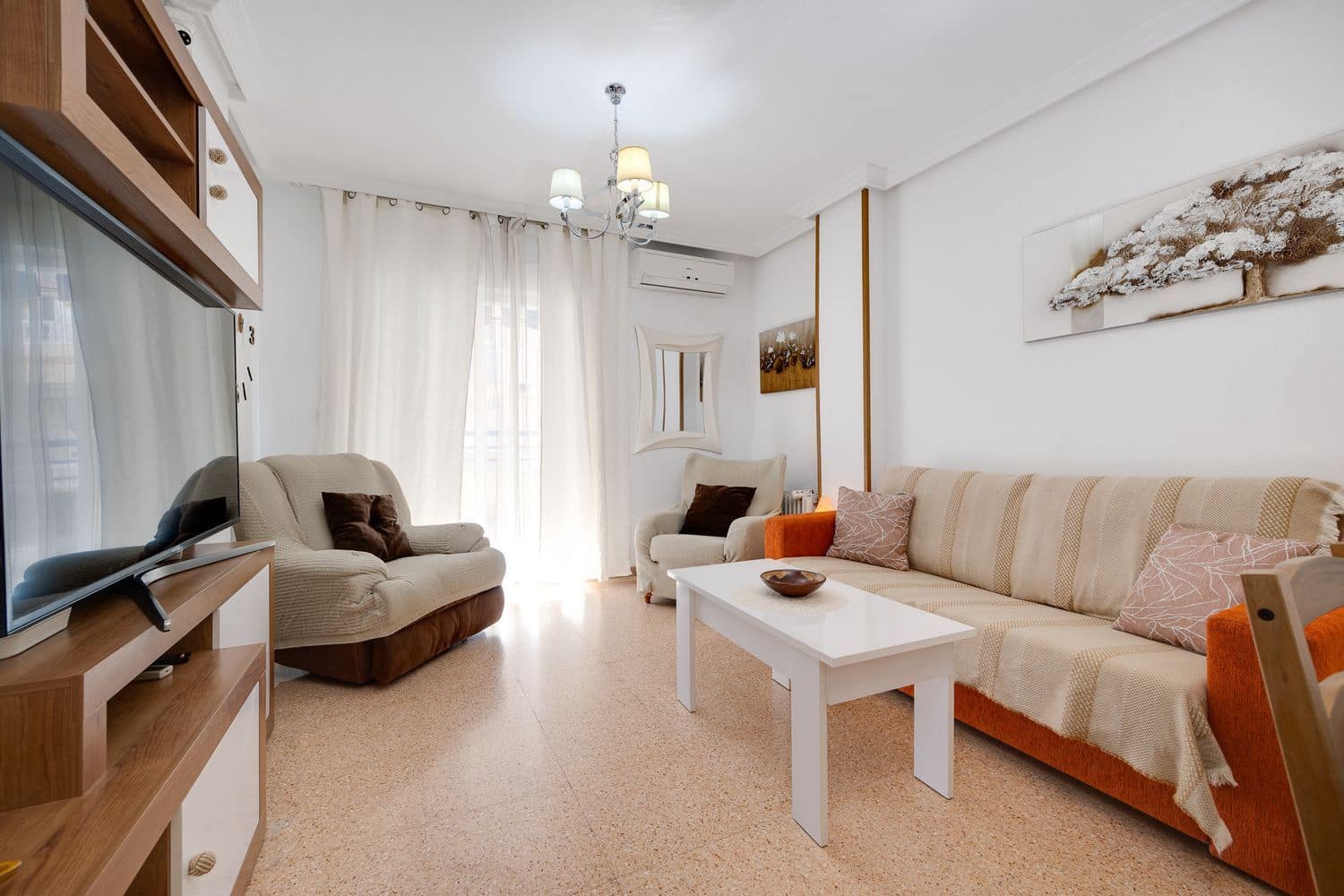3 soveværelse Lejlighed til salg i Torrevieja med garage - € 195.000 (Ref: 9251725)