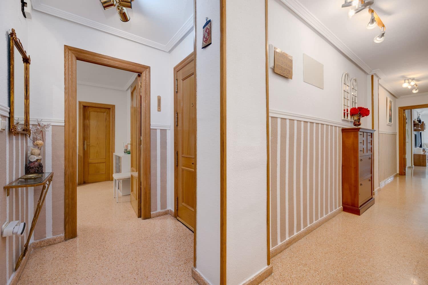 3 soveværelse Lejlighed til salg i Torrevieja med garage - € 195.000 (Ref: 9251725)