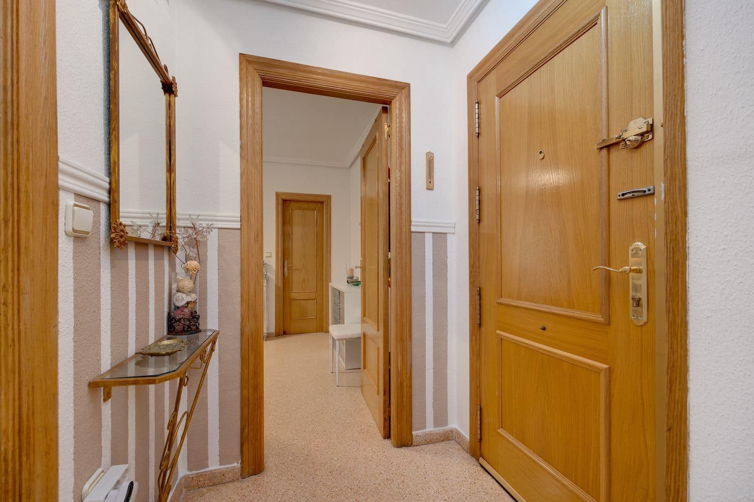 3 soveværelse Lejlighed til salg i Torrevieja med garage - € 195.000 (Ref: 9251725)