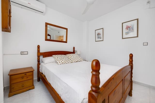 2 bedroom Townhouse for sale in El Chaparral - La Siesta - La Torreta, Torrevieja with pool garage - € 135,000 (Ref: 9256747)