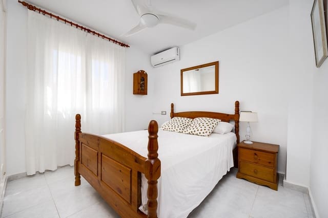 2 bedroom Townhouse for sale in El Chaparral - La Siesta - La Torreta, Torrevieja with pool garage - € 135,000 (Ref: 9256747)