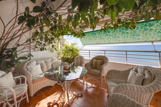 2 soveværelse Lejlighed til salg i Las Piscinas Naturales, Torrevieja med garage - € 260.000 (Ref: 9275656)