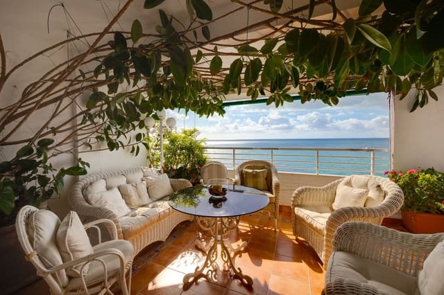 2 soveværelse Lejlighed til salg i Las Piscinas Naturales, Torrevieja med garage - € 260.000 (Ref: 9275656)