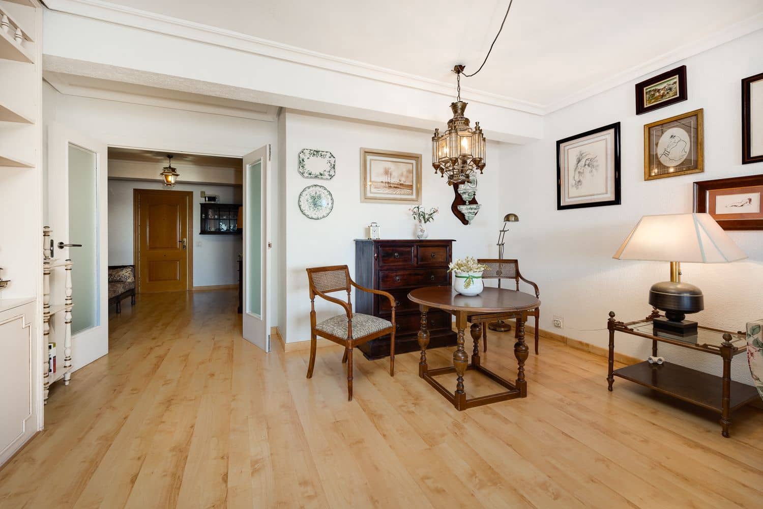 2 bedroom Apartment for sale in Torrevieja with garage - € 299,000 (Ref: 9275656)