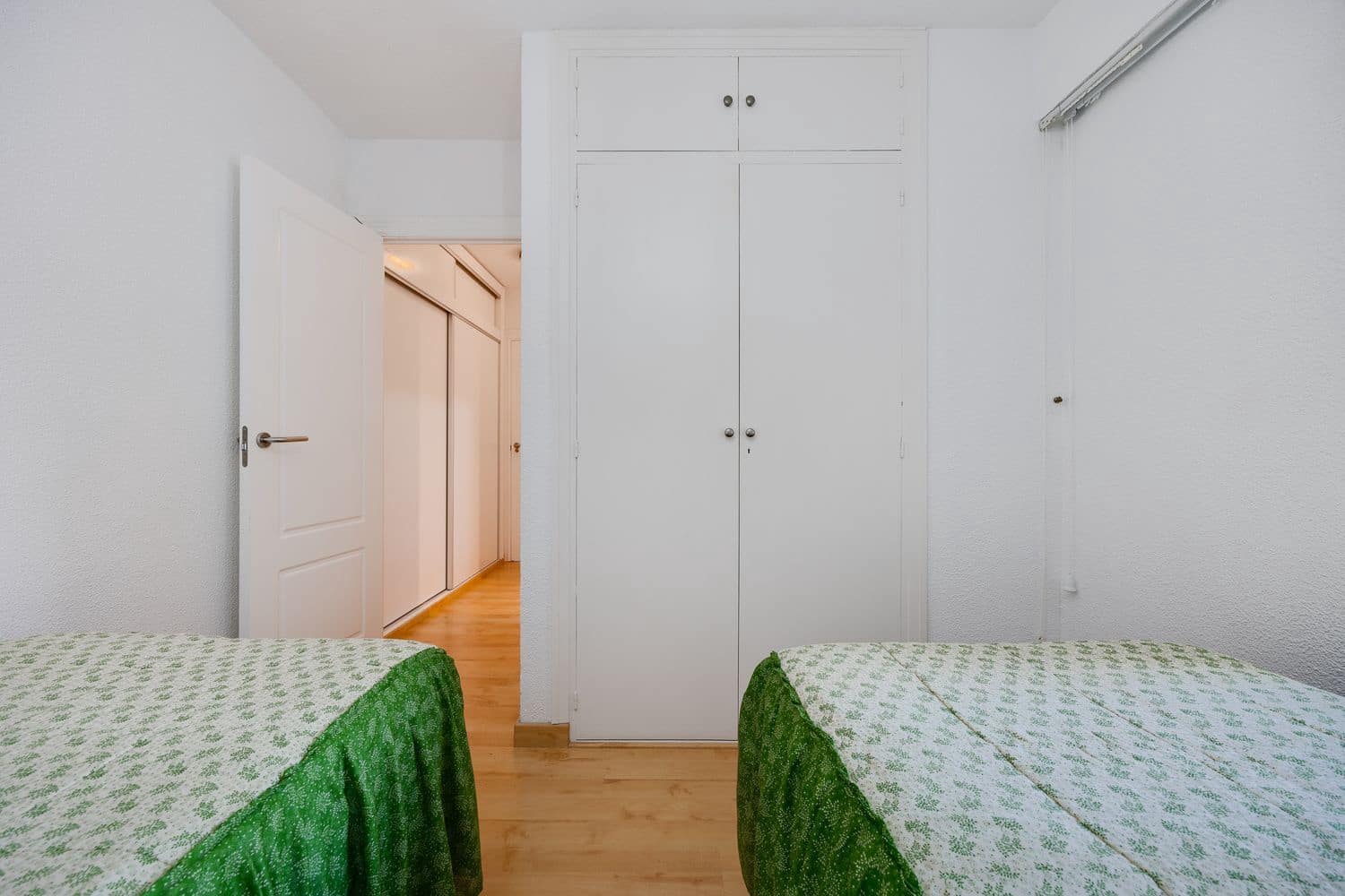 2 bedroom Apartment for sale in Torrevieja with garage - € 299,000 (Ref: 9275656)