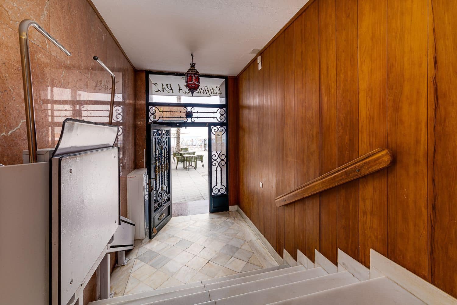 2 bedroom Apartment for sale in Torrevieja with garage - € 299,000 (Ref: 9275656)