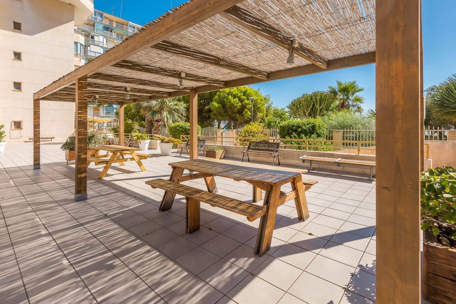 2 soverom Leilighet til salgs i Playa de Muchavista med svømmebasseng garasje - € 295 000 (Ref: 9290984)