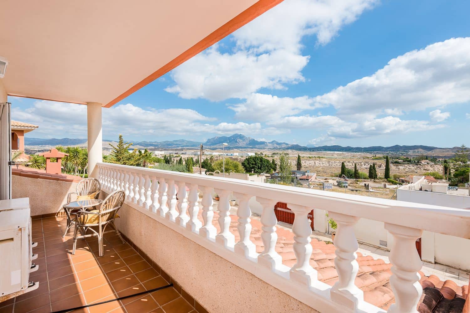 5 sovrum Villa till salu i Muchamiel / Mutxamel med pool garage - 520 000 € (Ref: 9290986)