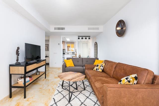 2 chambre Appartement à vendre à Punta Prima, Torrevieja avec piscine garage - 299 000 € (Ref: 9296498)