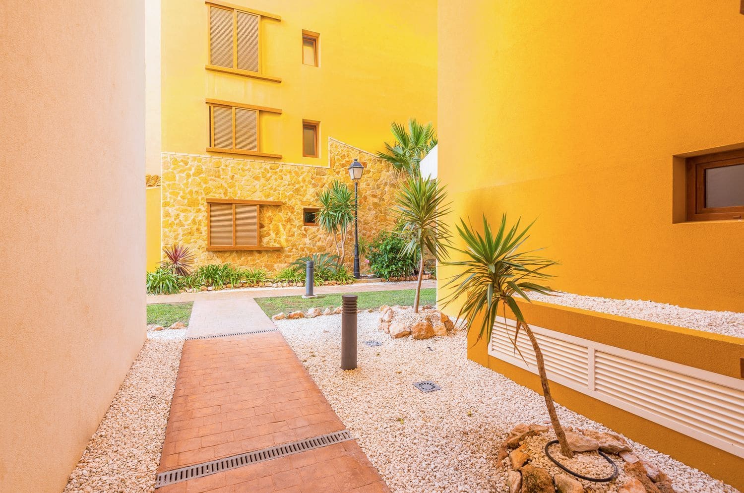 2 chambre Appartement à vendre à Punta Prima avec piscine garage - 299 000 € (Ref: 9296498)