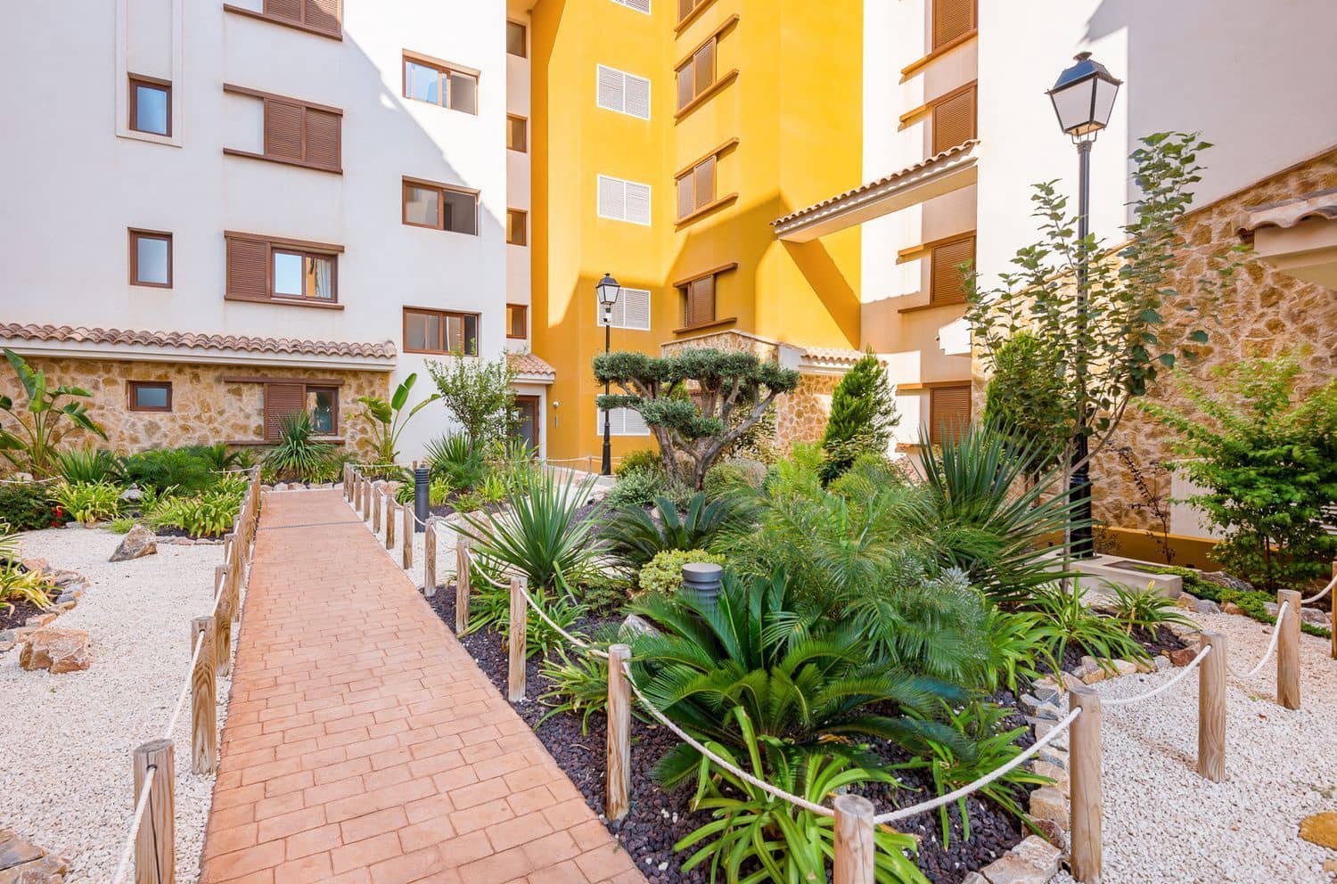 2 chambre Appartement à vendre à Punta Prima avec piscine garage - 299 000 € (Ref: 9296498)