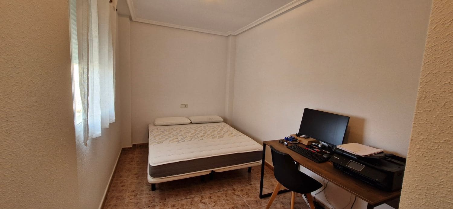 3 soverom Leilighet til salgs i Torrevieja med garasje - € 230 000 (Ref: 9335628)