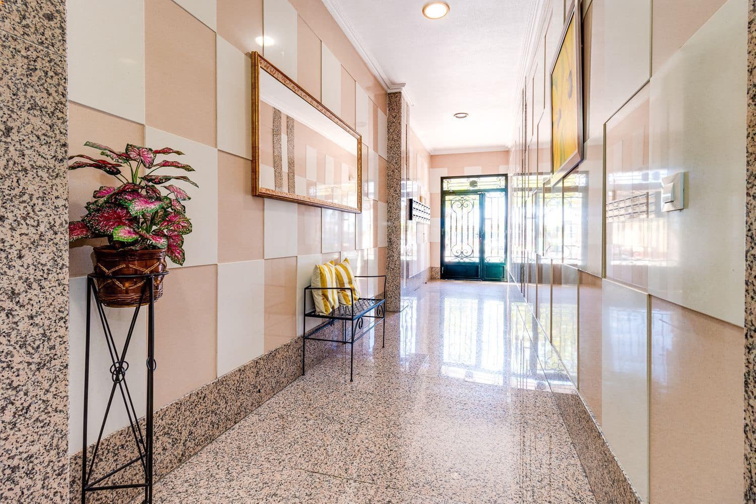 3 soverom Leilighet til salgs i Torrevieja med garasje - € 230 000 (Ref: 9335628)