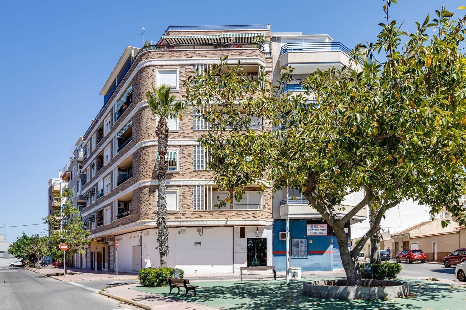 3 soverom Leilighet til salgs i Torrevieja med garasje - € 230 000 (Ref: 9335628)