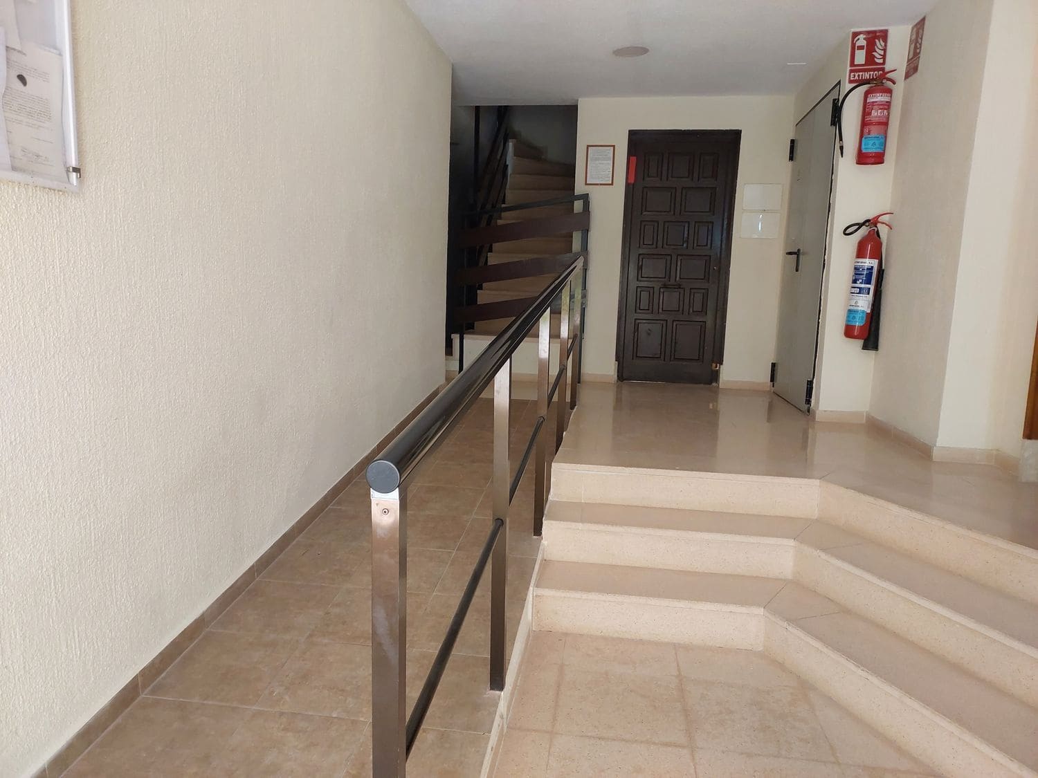 3 bedroom Apartment for sale in Playa de Muchavista with pool garage - € 280,000 (Ref: 9335630)