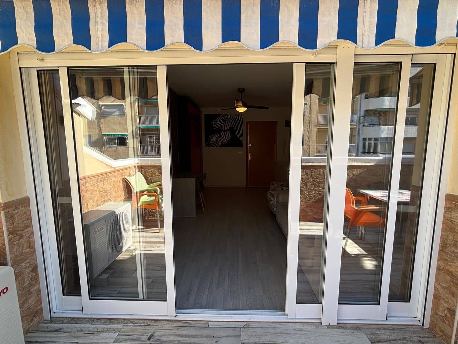 1 chambre Appartement à vendre à El Campello avec piscine garage - 250 000 € (Ref: 9371200)