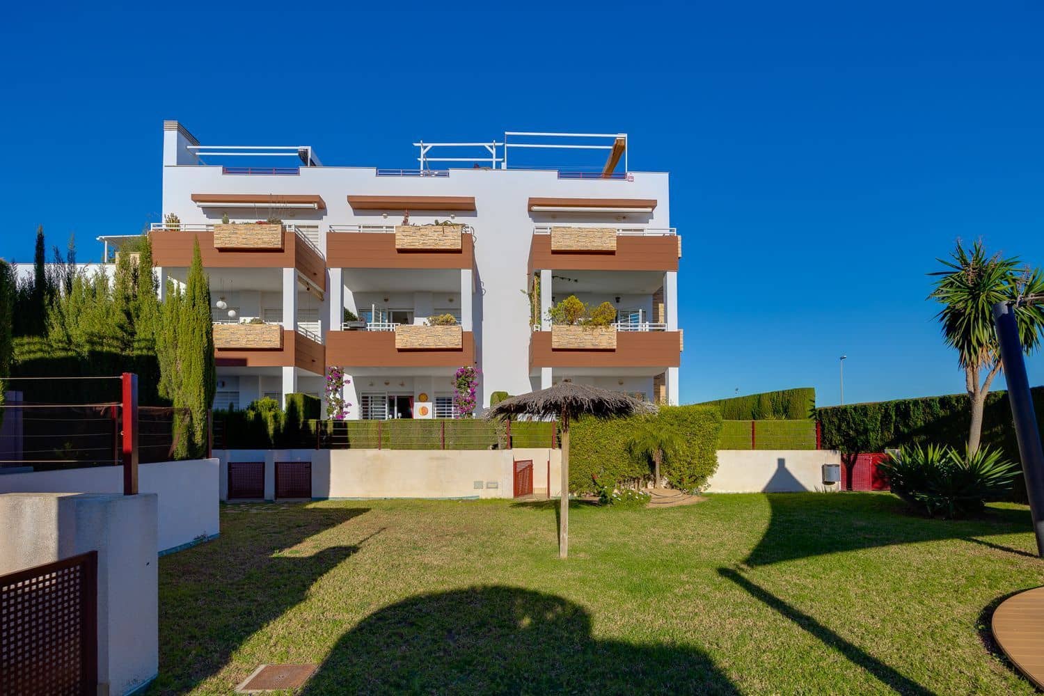 2 chambre Appartement à vendre à Orihuela Costa avec piscine garage - 210 000 € (Ref: 9371202)