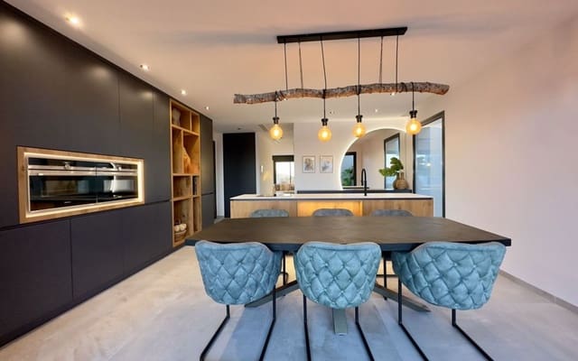 4 chambre Maison de Ville à vendre à Ciudad Quesada, Rojales avec piscine garage - 599 000 € (Ref: 9371203)