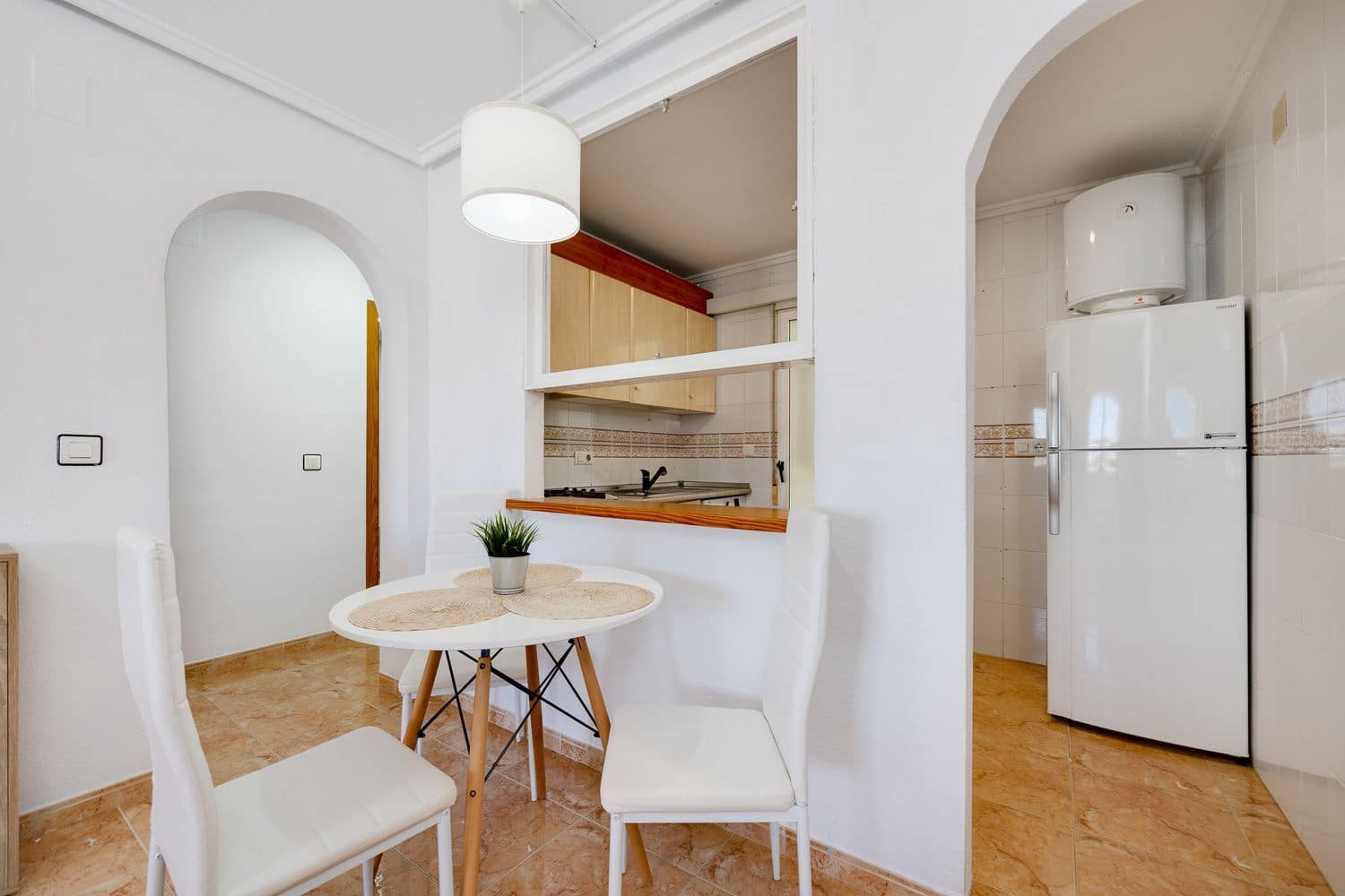 2 sypialnia Dom na sprzedaż w Torrevieja z basenem garażem - 119 900 € (Ref: 9382027)