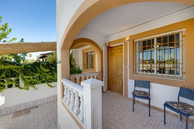 2 Zimmer Haus zu verkaufen in El Chaparral - La Siesta - La Torreta, Torrevieja mit Pool Garage - 119.900 € (Ref: 9382027)