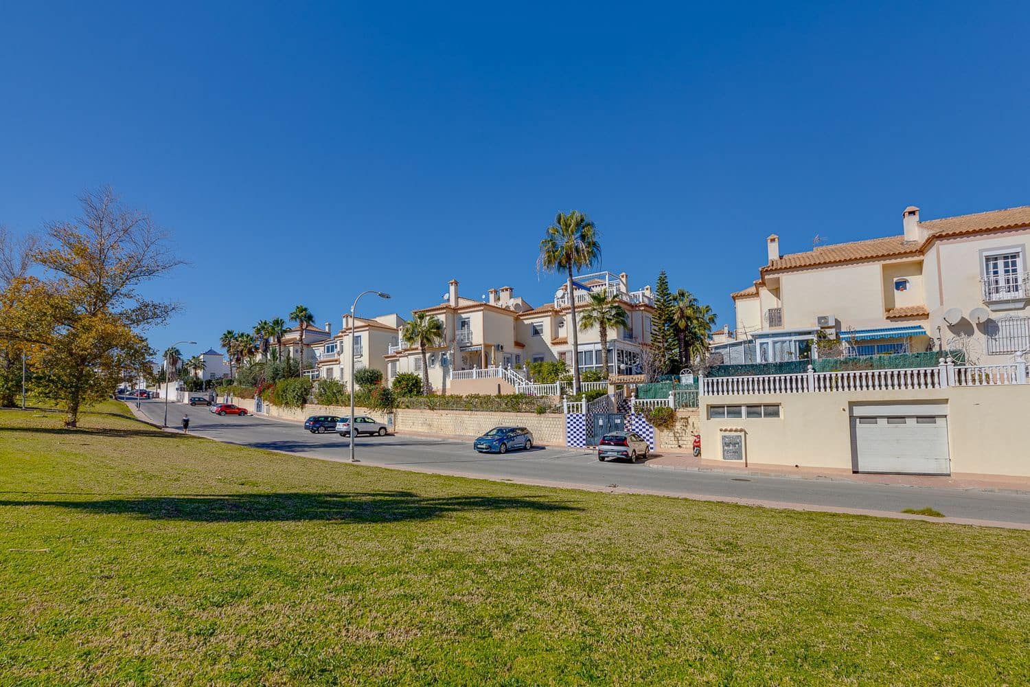 Hus till salu i Torrevieja med pool garage - 115 000 € (Ref: 9390026)