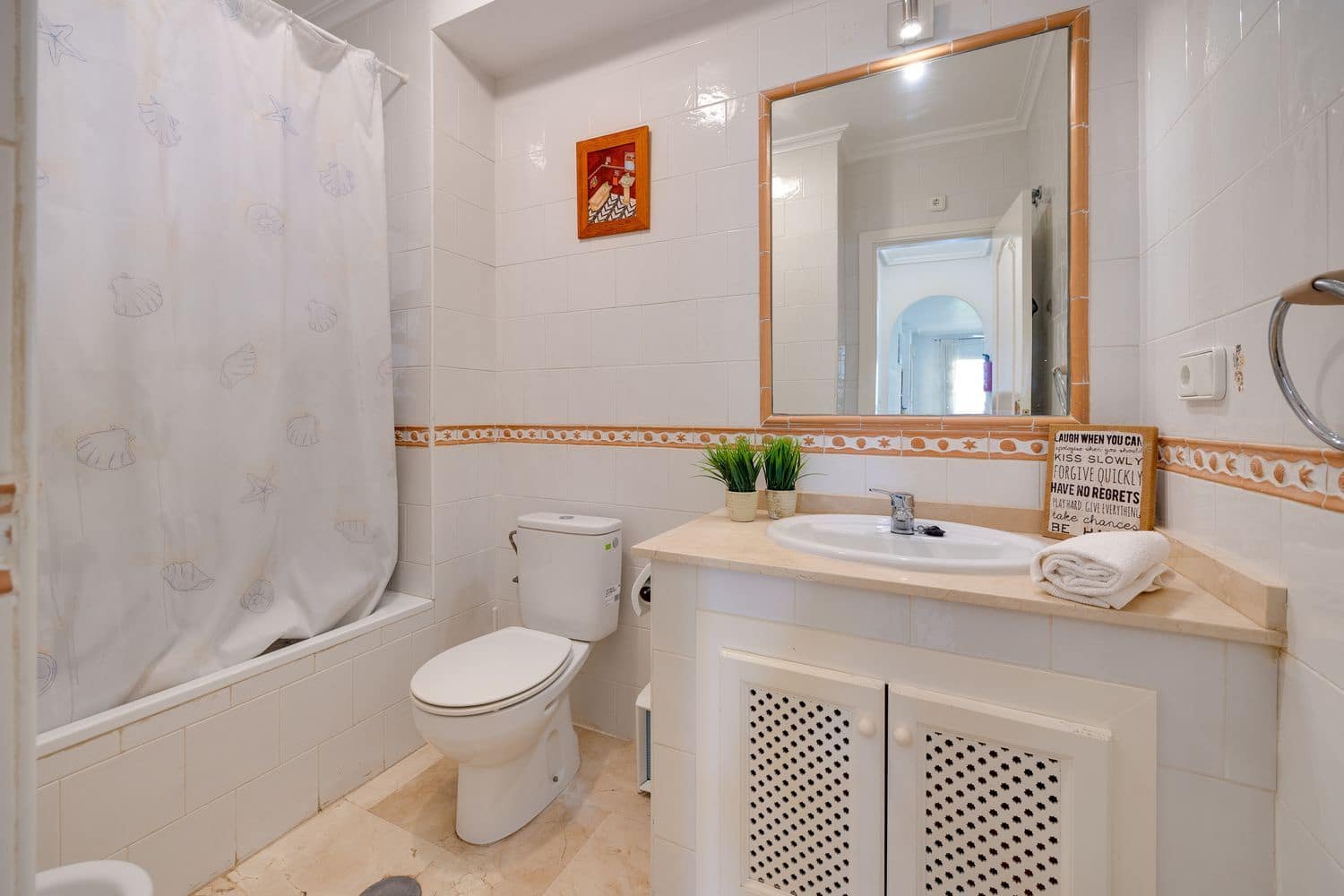 2 soveværelse Lejlighed til salg i Orihuela Costa med swimmingpool garage - € 189.000 (Ref: 9395580)