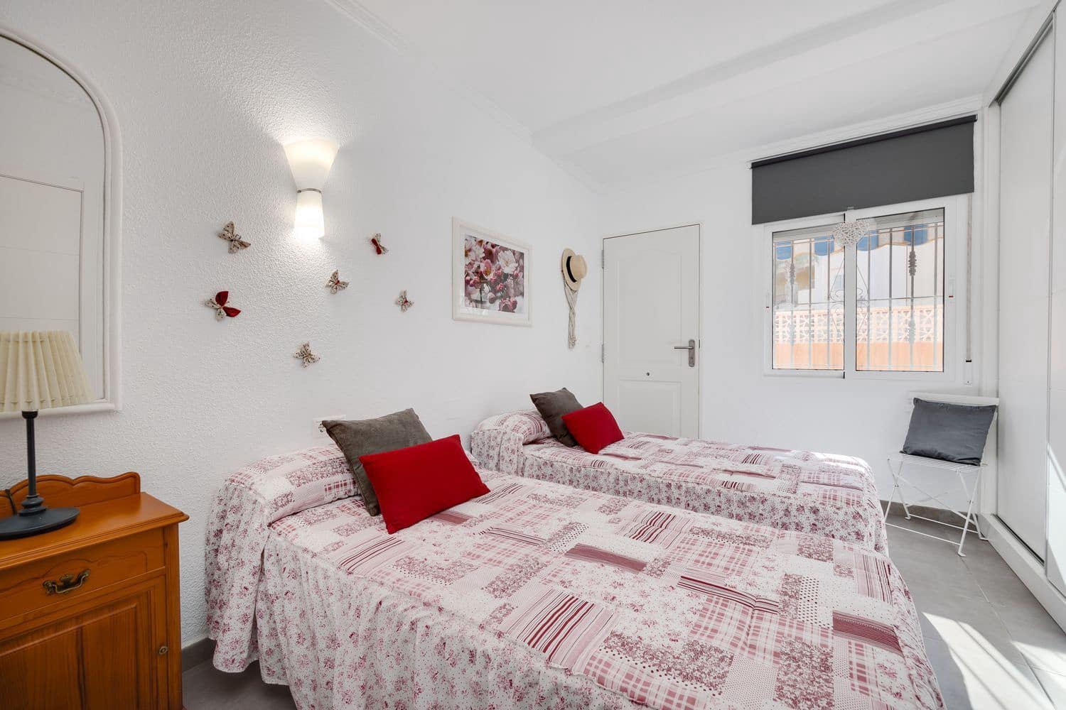 2 bedroom Townhouse for sale in Torrevieja with garage - € 160,000 (Ref: 9400382)