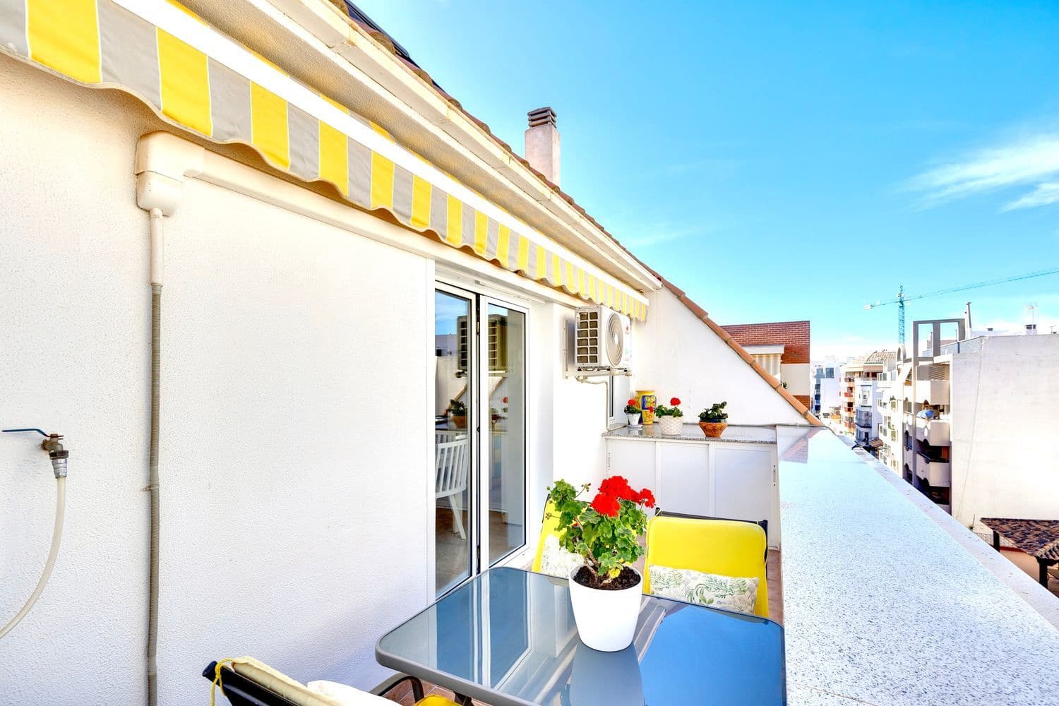 3 chambre Appartement à vendre à Torrevieja avec garage - 190 000 € (Ref: 9402884)