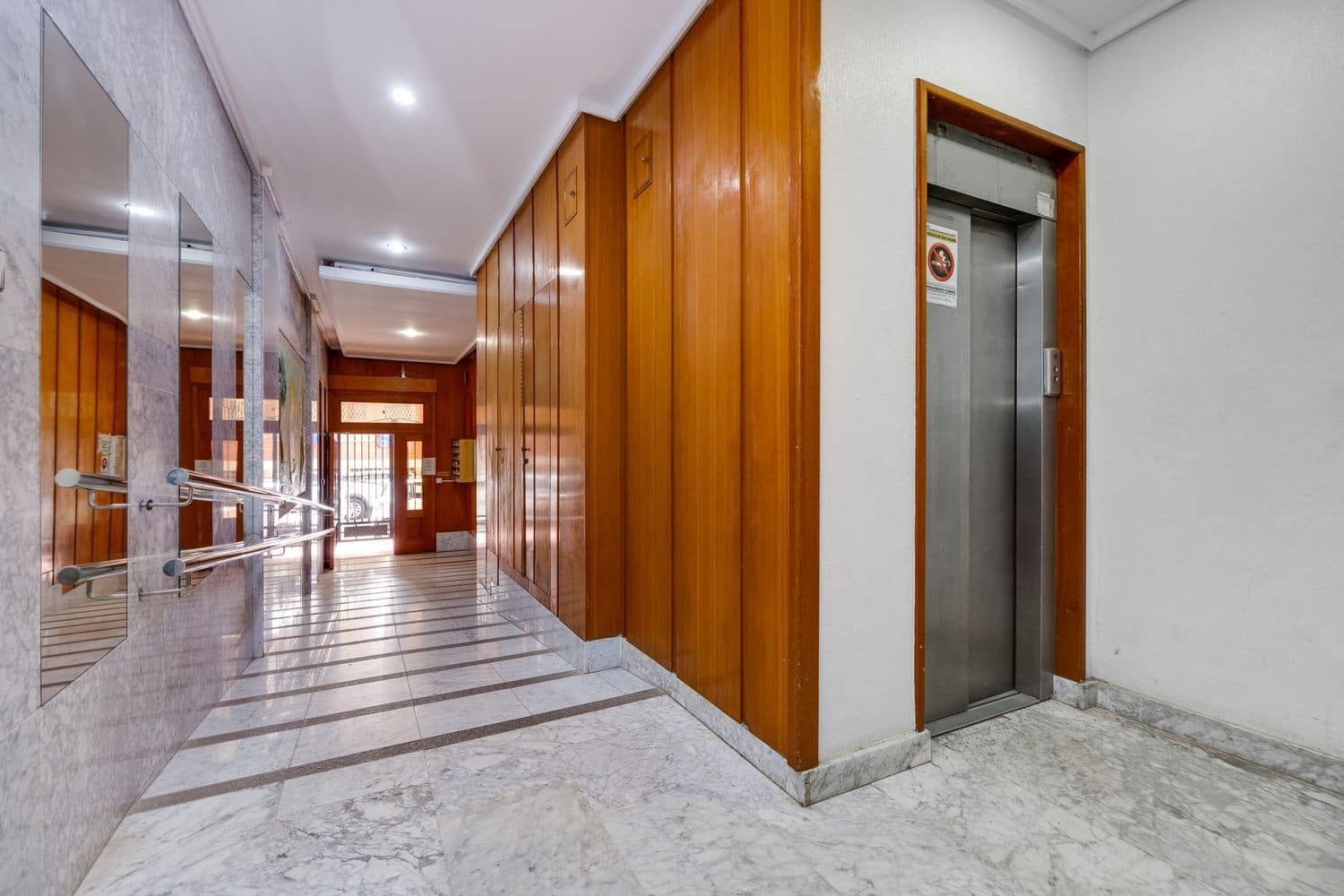 3 chambre Appartement à vendre à Torrevieja avec garage - 190 000 € (Ref: 9402884)