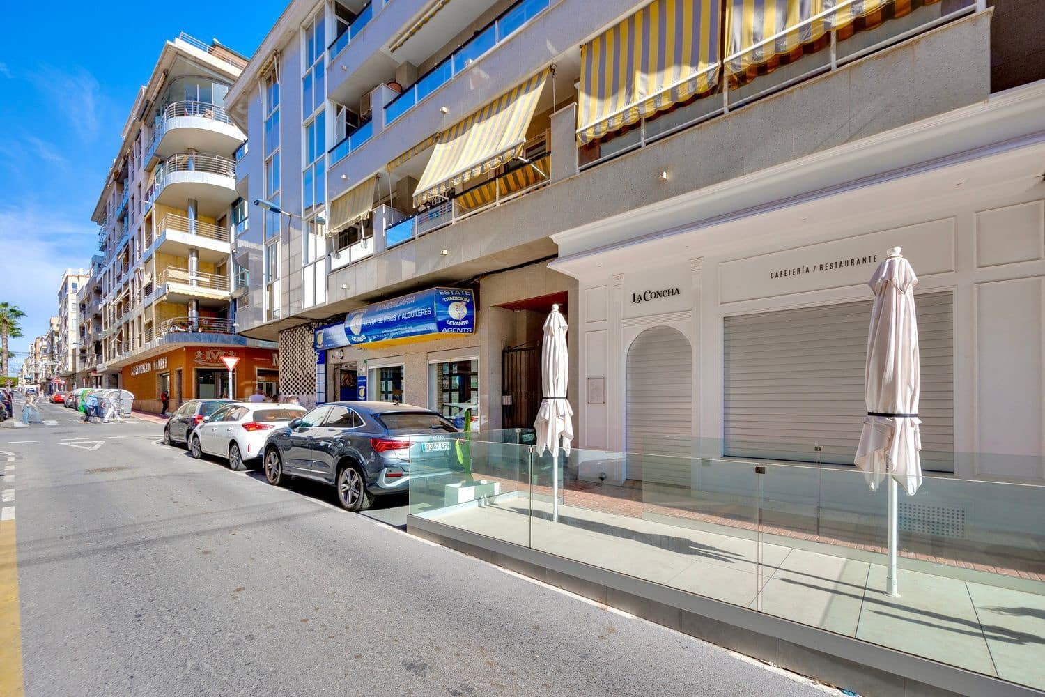 3 chambre Appartement à vendre à Torrevieja avec garage - 190 000 € (Ref: 9402884)