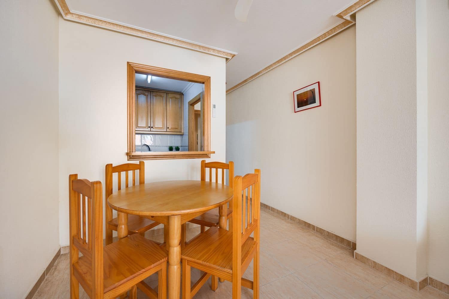 2 makuuhuone Huoneisto myytävänä paikassa Torrevieja mukana 
autotalli - 148 000 € (Ref: 9406223)