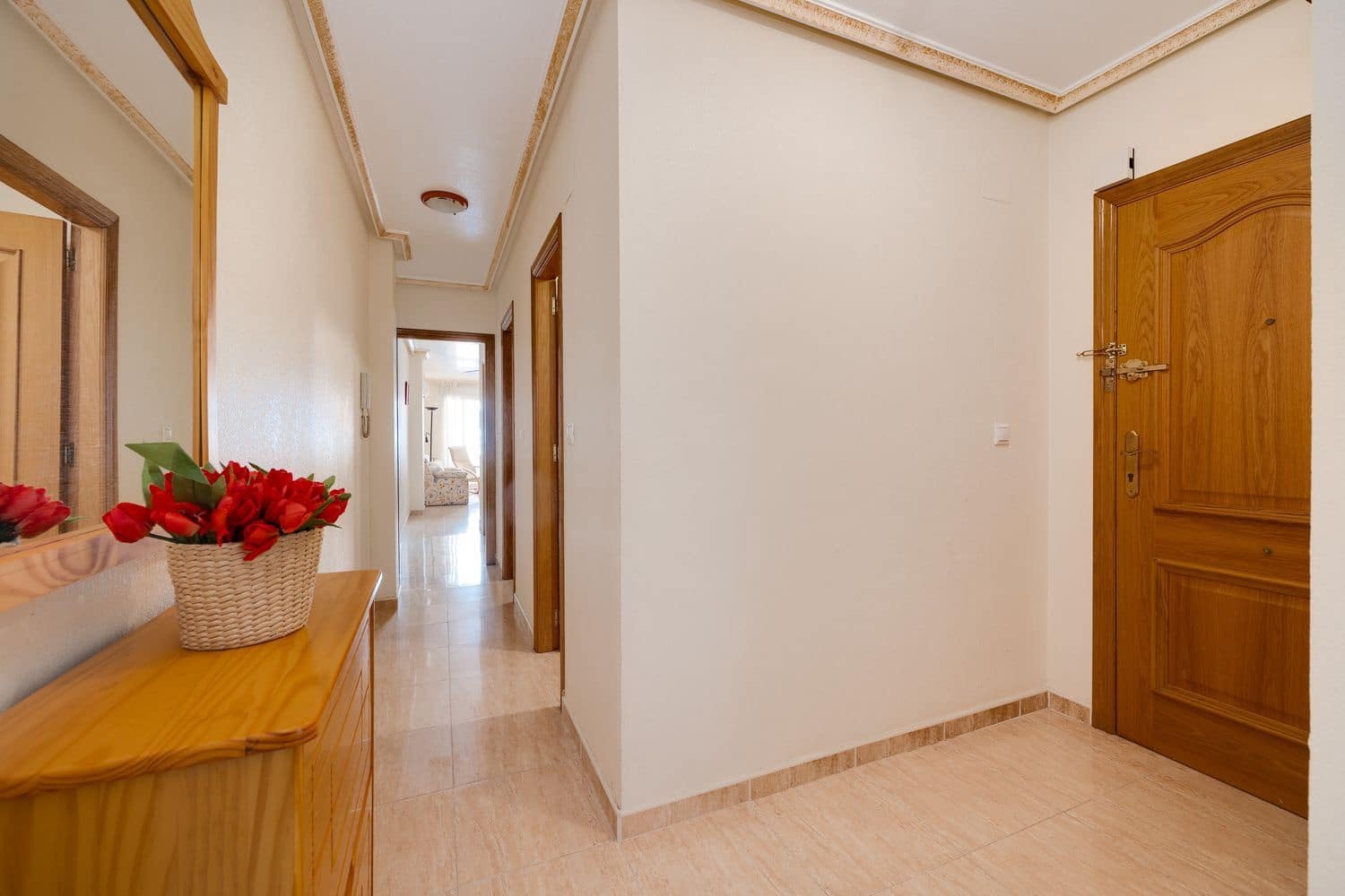 2 makuuhuone Huoneisto myytävänä paikassa Torrevieja mukana 
autotalli - 148 000 € (Ref: 9406223)