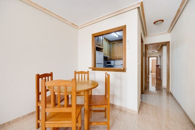 2 bedroom Apartment for sale in Playa de los Locos, Torrevieja with garage - € 148,000 (Ref: 9406223)