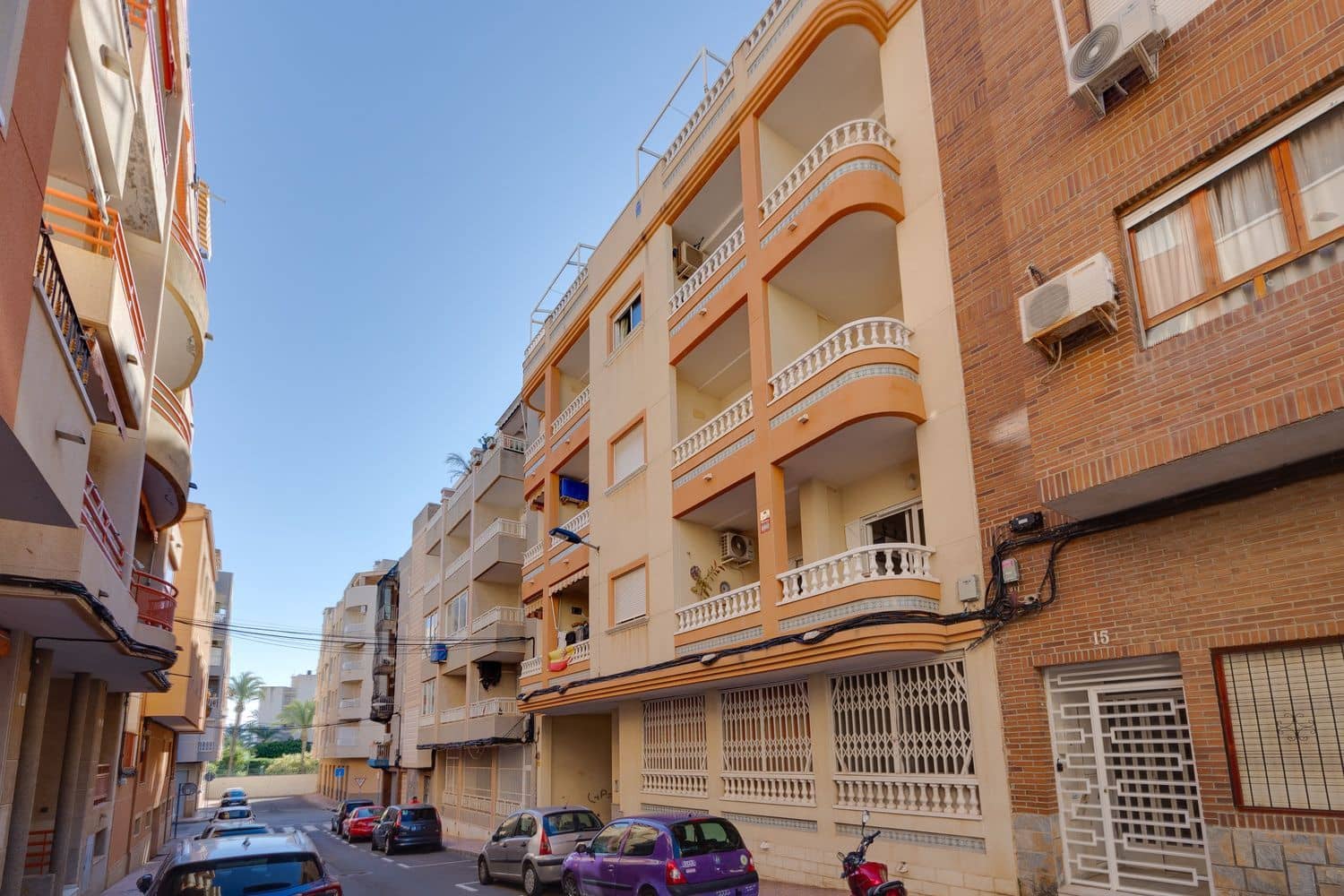 2 makuuhuone Huoneisto myytävänä paikassa Torrevieja mukana 
autotalli - 148 000 € (Ref: 9406223)