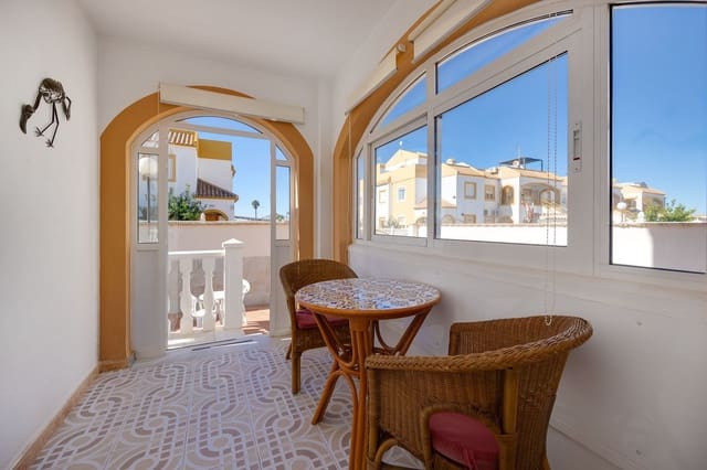 3 soveværelse Byhus til salg i El Chaparral - La Siesta - La Torreta, Torrevieja med swimmingpool garage - € 179.900 (Ref: 9418986)