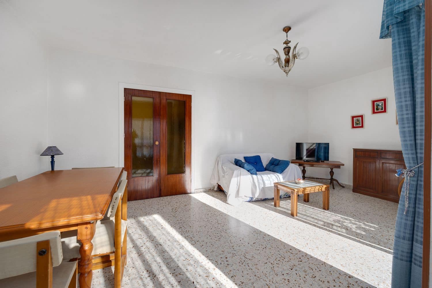 3 soveværelse Lejlighed til salg i Torrevieja med garage - € 199.000 (Ref: 9418987)