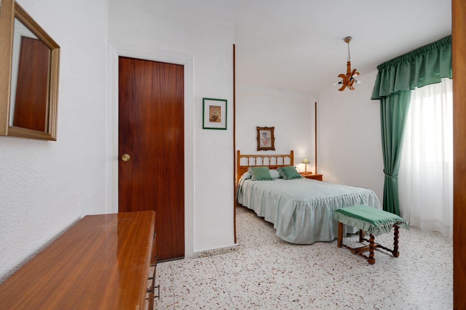 3 soveværelse Lejlighed til salg i Torrevieja med garage - € 199.000 (Ref: 9418987)