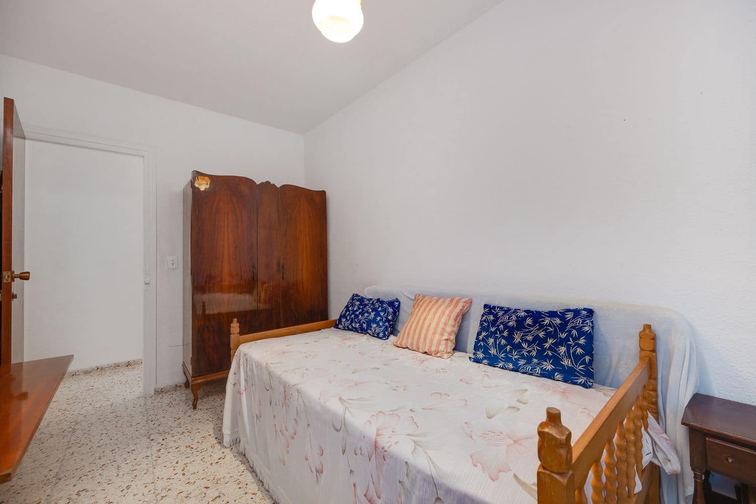 3 soveværelse Lejlighed til salg i Torrevieja med garage - € 199.000 (Ref: 9418987)