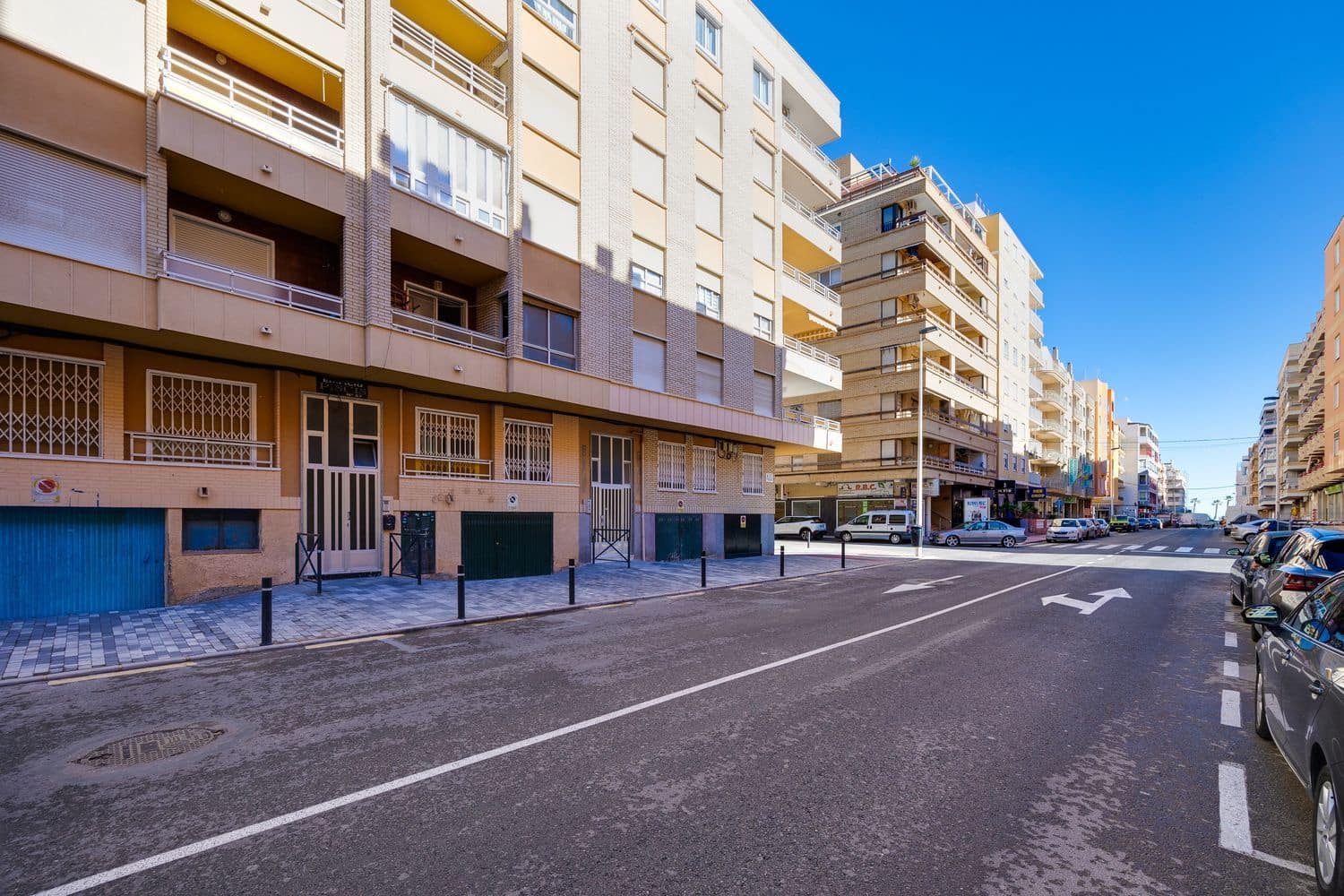 3 soveværelse Lejlighed til salg i Torrevieja med garage - € 199.000 (Ref: 9418987)