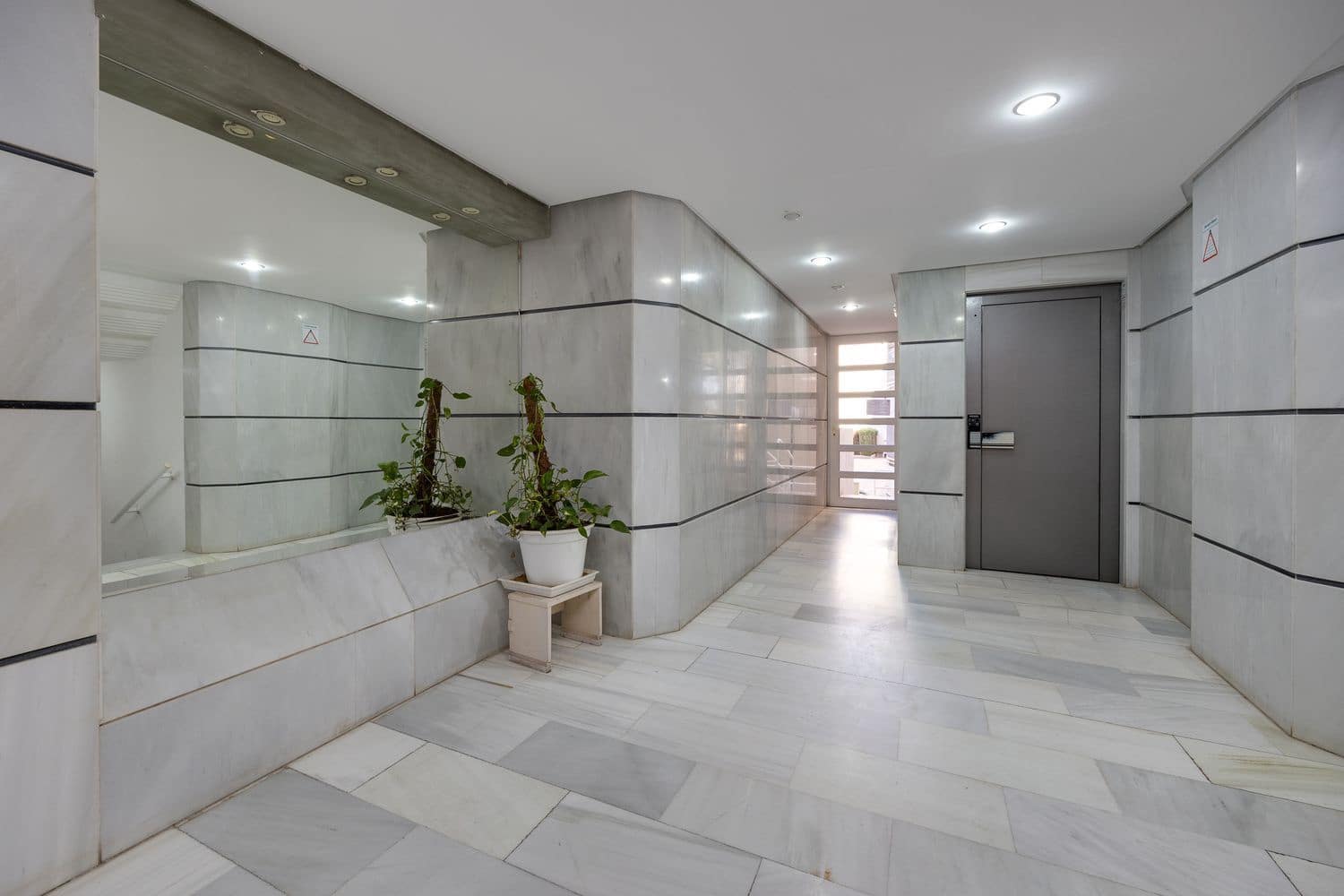 1 chambre Appartement à vendre à Torrevieja avec piscine garage - 115 000 € (Ref: 9421807)