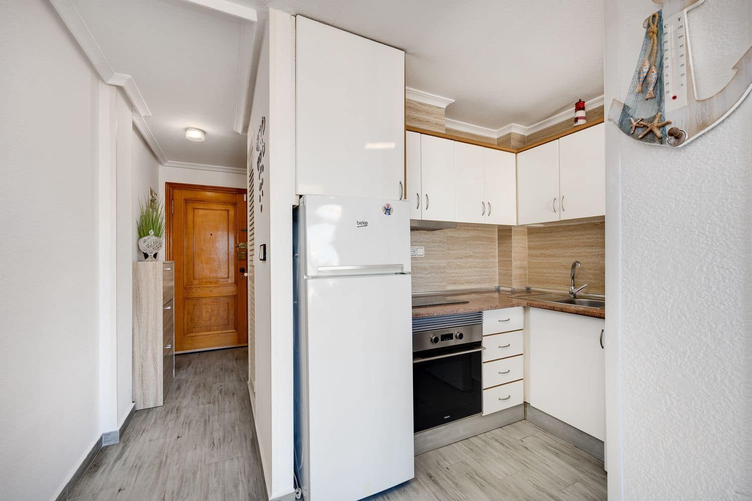 1 chambre Appartement à vendre à Torrevieja avec piscine garage - 115 000 € (Ref: 9421807)