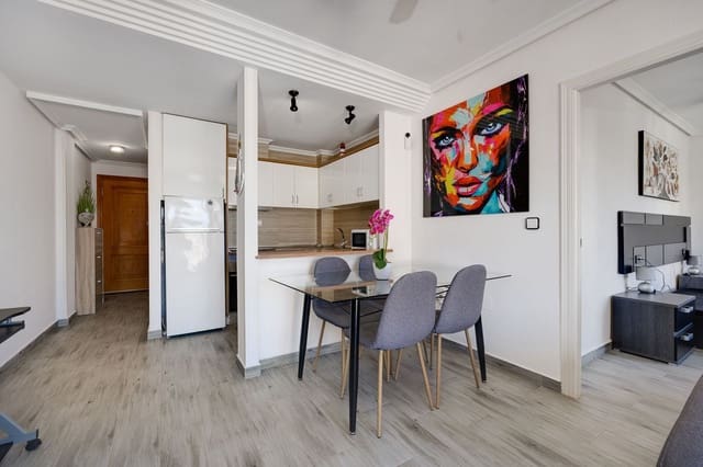 Apartamento de 1 habitación en Nueva Torrevieja, Torrevieja en venta con piscina garaje - 115.000 € (Ref: 9421807)