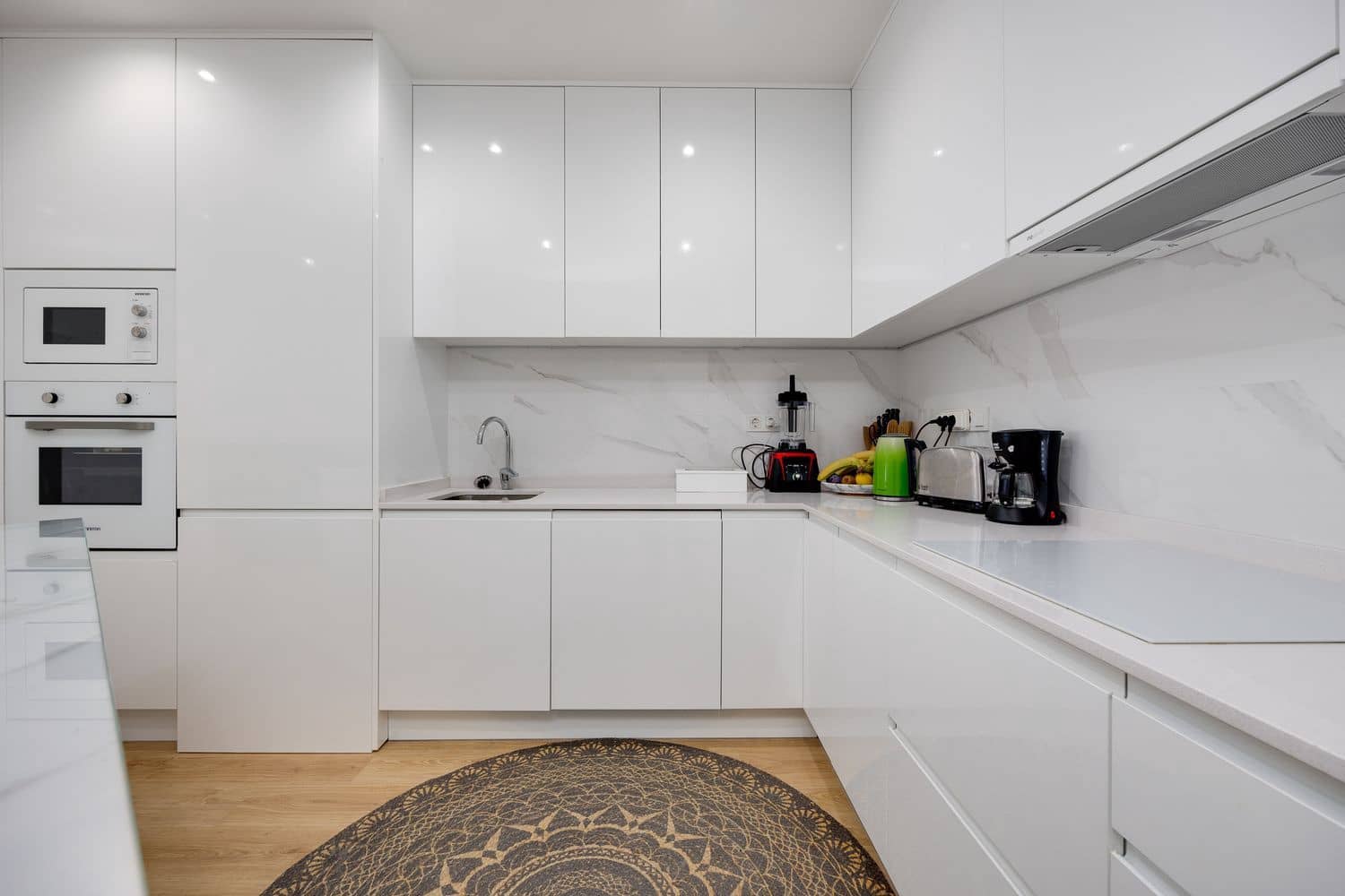 2 bedroom Apartment for sale in Torrevieja with garage - € 219,000 (Ref: 9421808)