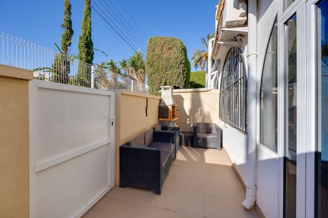 2 soverom Hus til salgs i Nueva Torrevieja, Torrevieja med svømmebasseng garasje - € 170 000 (Ref: 9429374)