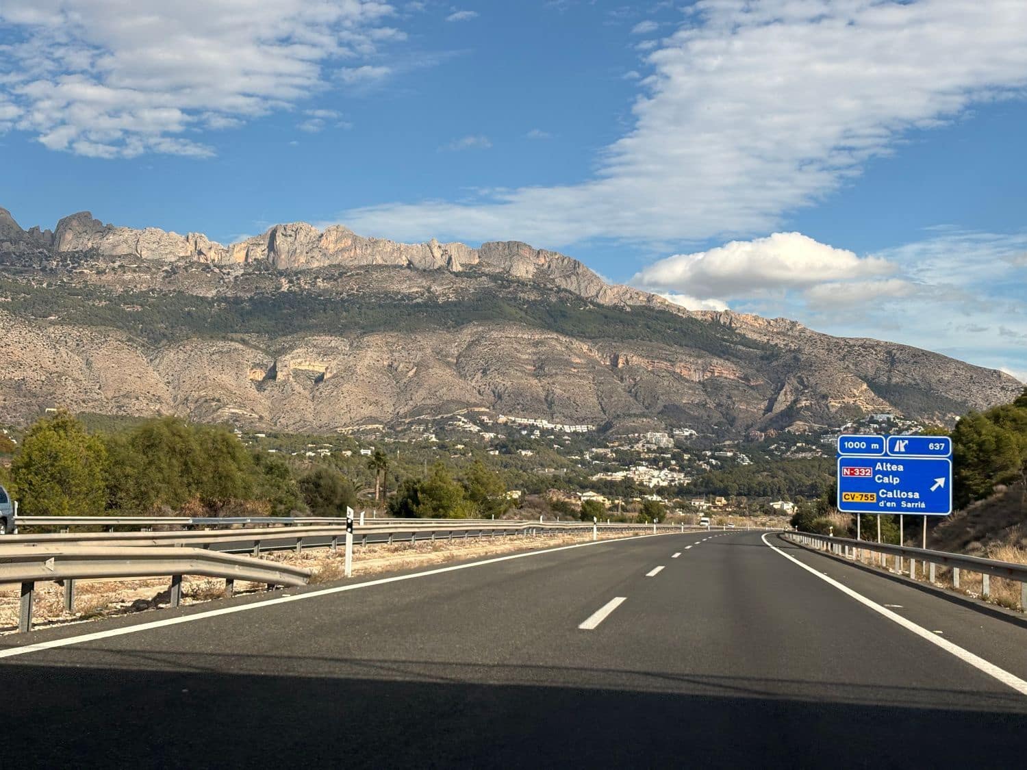 Rakentamaton maa myytävänä paikassa Altea la Vella - 380 000 € (Ref: 9432863)