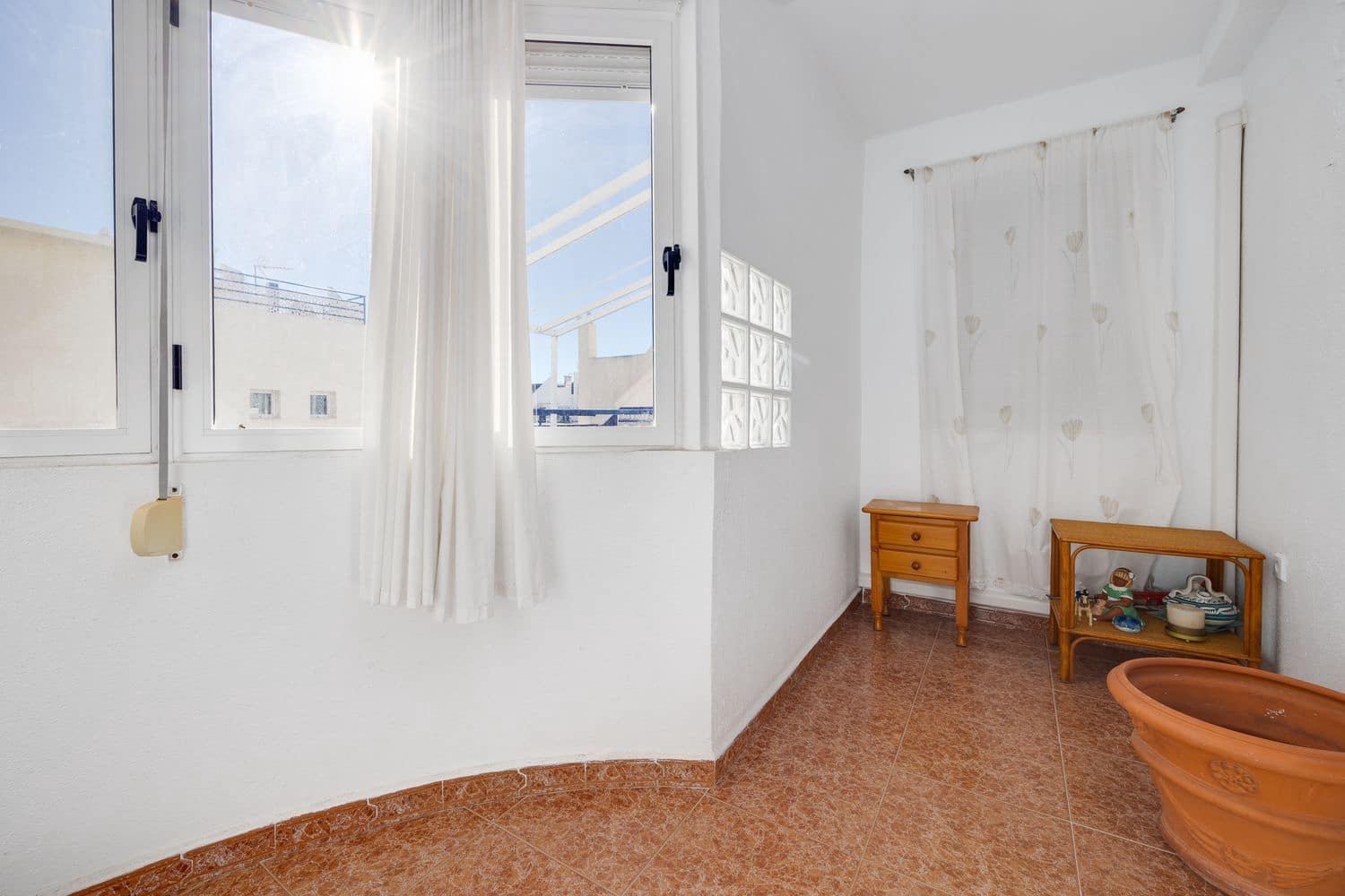 2 soverom Hus til salgs i Torrevieja med svømmebasseng garasje - € 145 000 (Ref: 9436697)