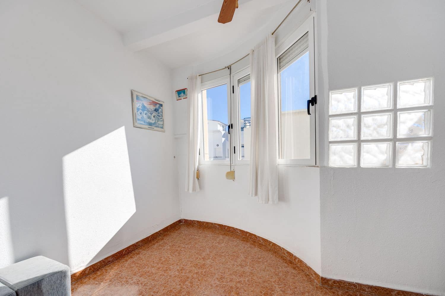 2 soverom Hus til salgs i Torrevieja med svømmebasseng garasje - € 145 000 (Ref: 9436697)