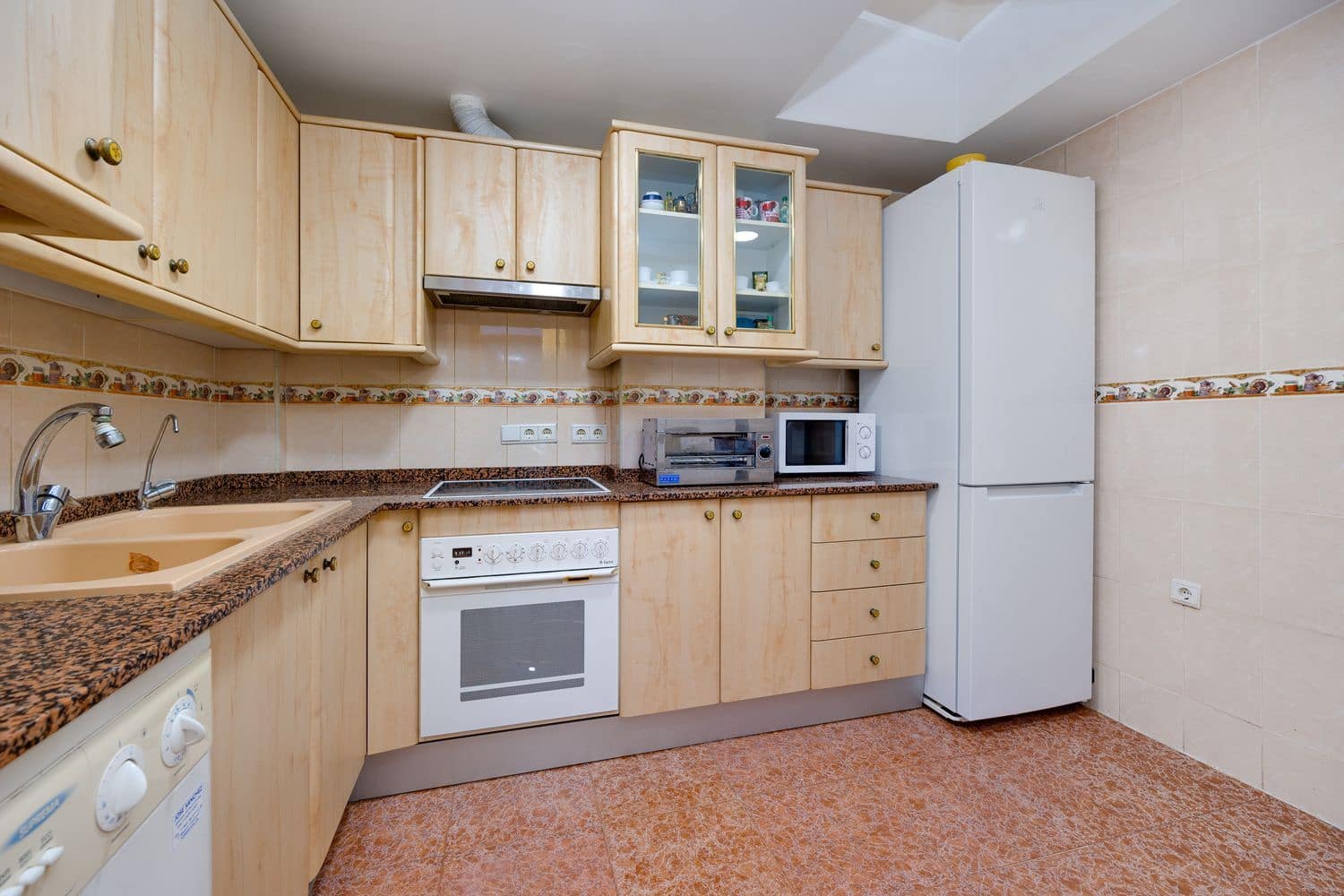 2 soverom Hus til salgs i Torrevieja med svømmebasseng garasje - € 145 000 (Ref: 9436697)