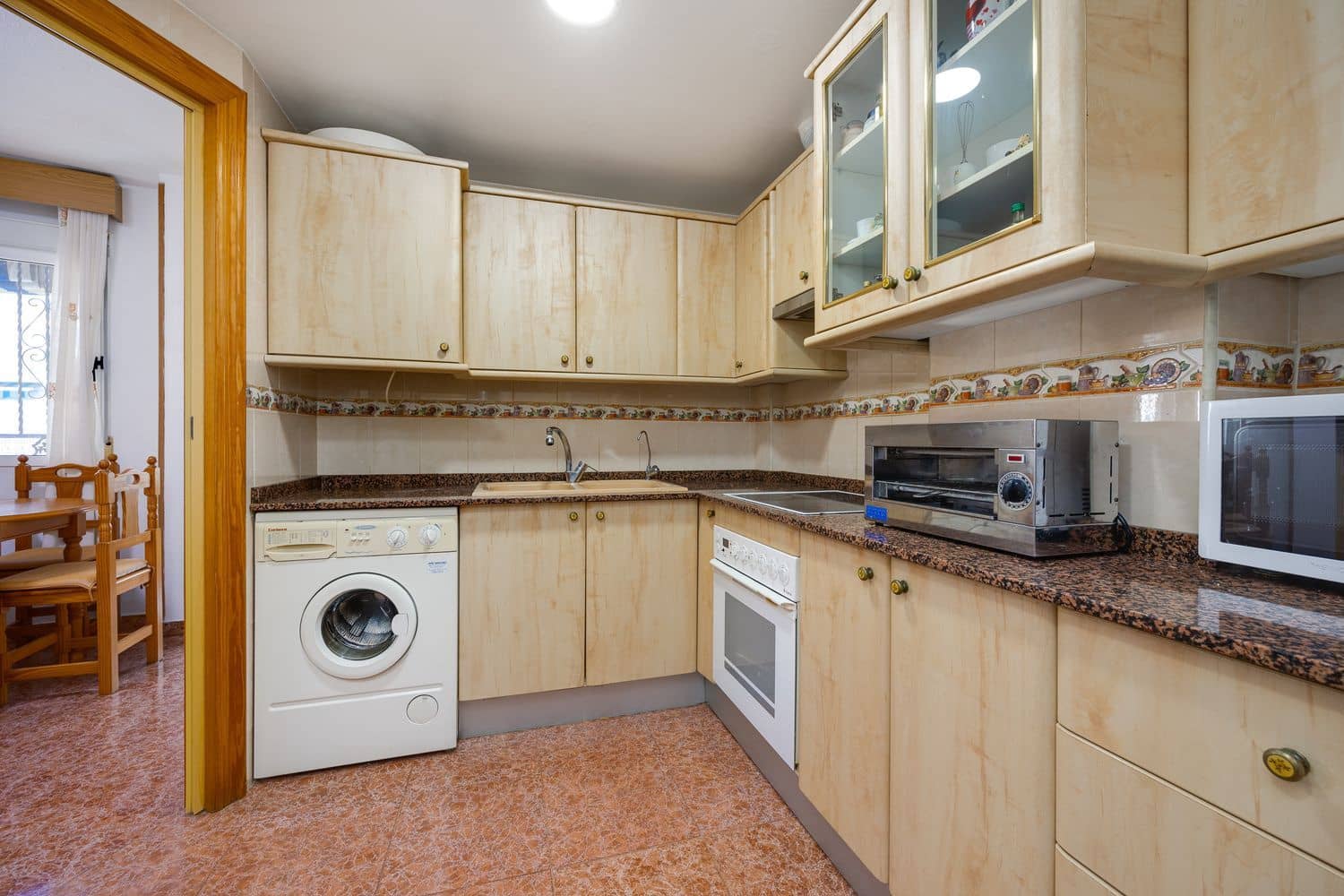 2 soverom Hus til salgs i Torrevieja med svømmebasseng garasje - € 145 000 (Ref: 9436697)